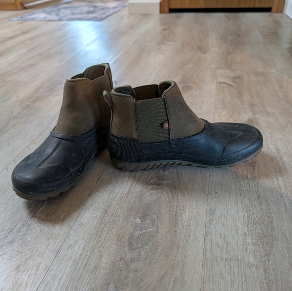 Women's Bog's - Casual Chelsea Boot - Picture 3 of 4